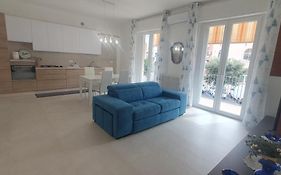 Casa Riblo E Flo